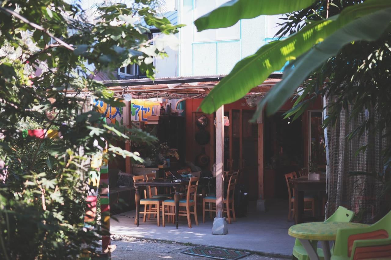 Kamagasaki University Of The Arts Cafe Garden Guest House Aka Cocoroom Οσάκα Εξωτερικό φωτογραφία