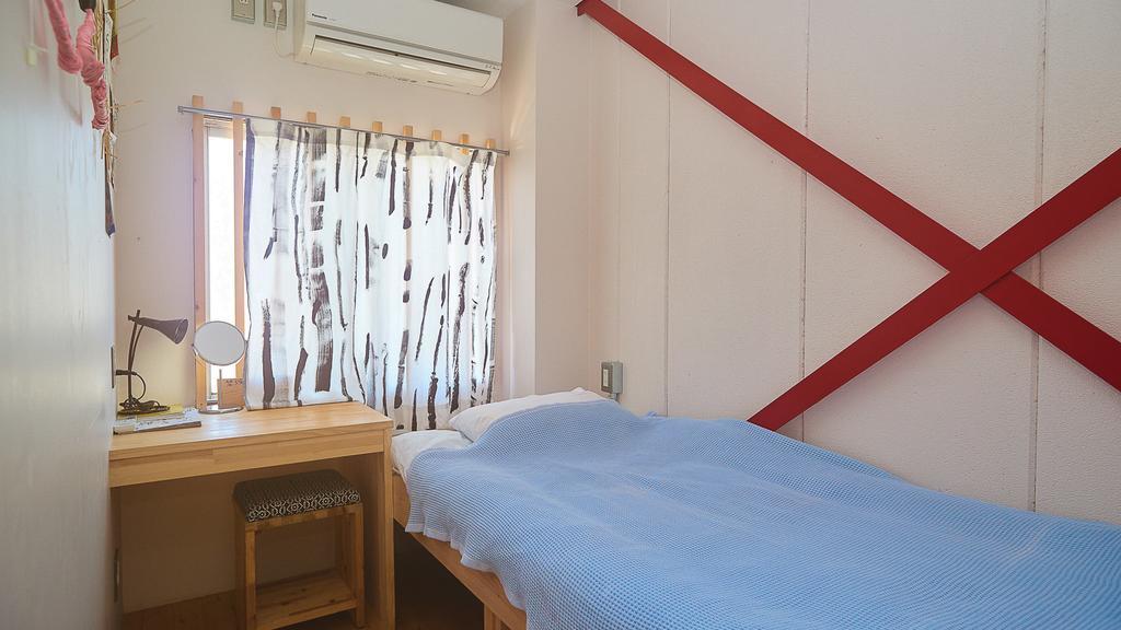 Kamagasaki University Of The Arts Cafe Garden Guest House Aka Cocoroom Οσάκα Εξωτερικό φωτογραφία